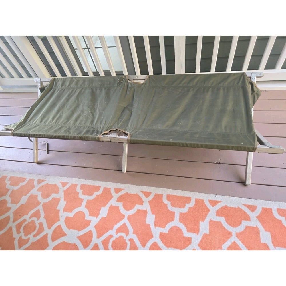 US‎ Army Heavy Duty Folding Cot, NSN 7105-00-935-0422 Used Condition
